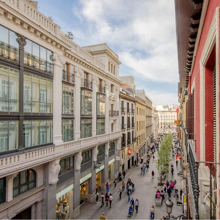 Tu Balcon En Madrid Para 3, Carretas 25 Luaran gambar