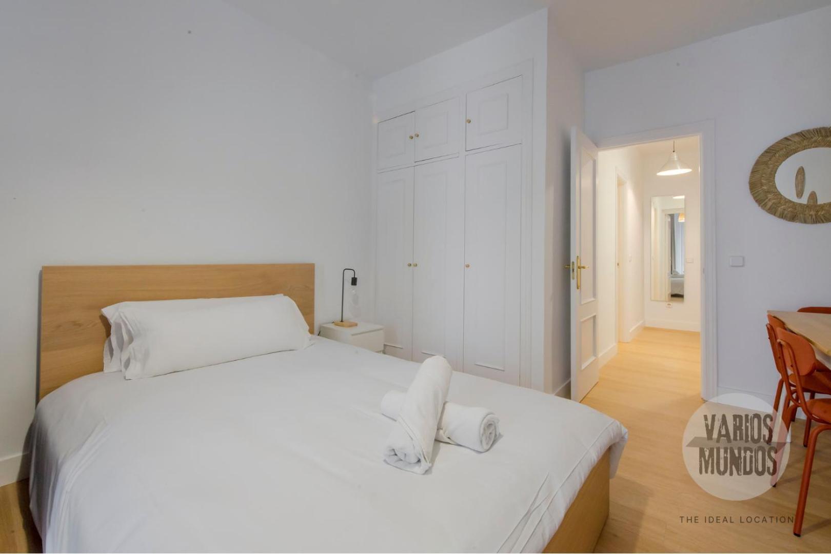 Tu Balcon En Madrid Para 3, Carretas 25 Luaran gambar